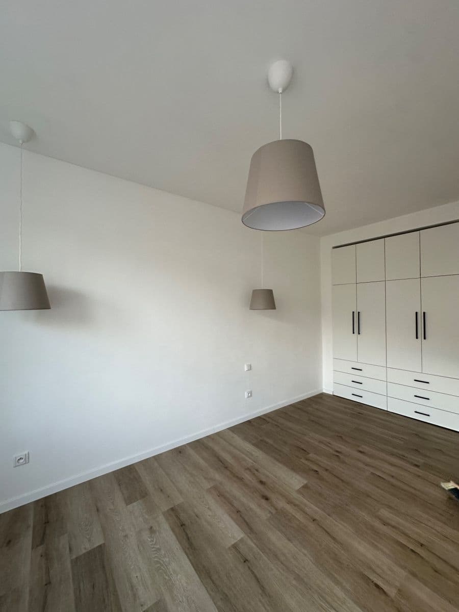1 bedroom with open-plan kitchen flat to rent, 58 m², Riegrova, Černošice, Středočeský Region 1 bedroom with open-plan kitchen flat to rent, 58 m², Riegrova, Černošice, Středočeský Region