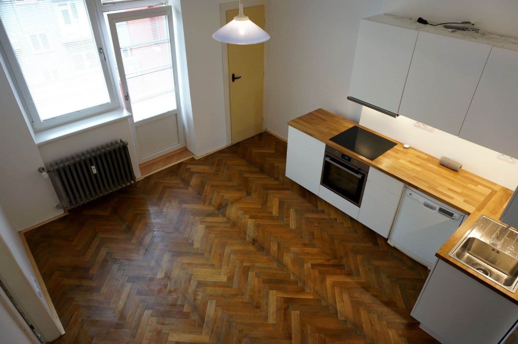 3 bedroom flat to rent, 85 m², Lidická, Brno, Jihomoravský Region 3 bedroom flat to rent, 85 m², Lidická, Brno, Jihomoravský Region