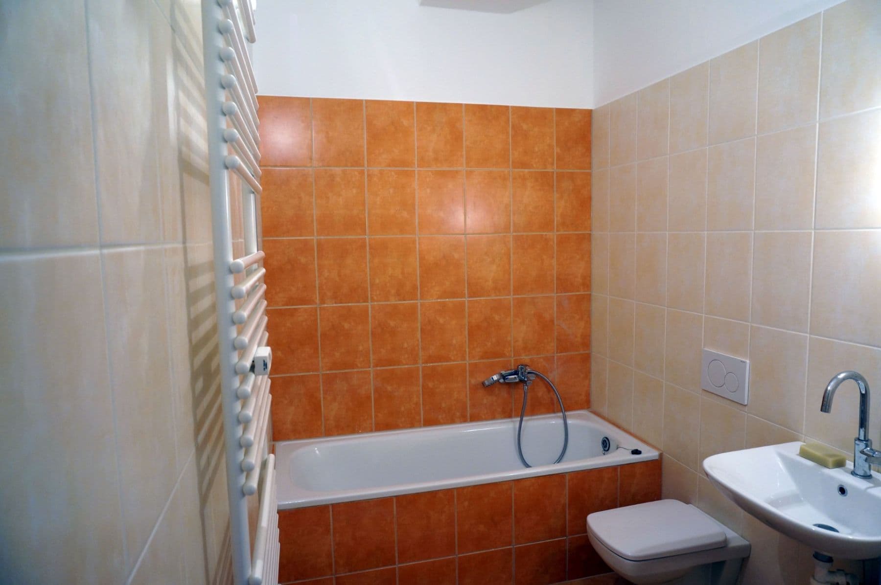 3 bedroom flat to rent, 85 m², Lidická, Brno, Jihomoravský Region 3 bedroom flat to rent, 85 m², Lidická, Brno, Jihomoravský Region