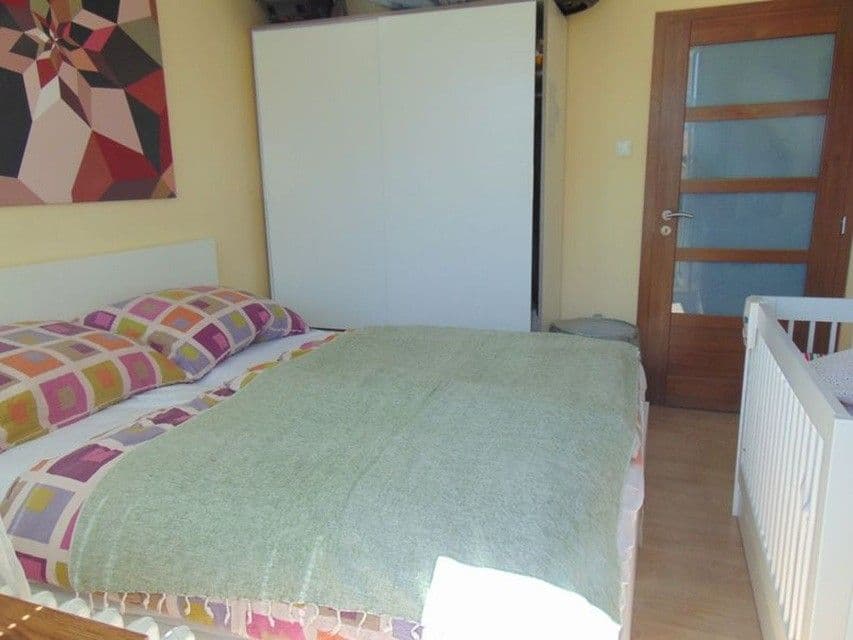 1 bedroom with open-plan kitchen flat to rent, 52 m², Sídlištní, Prague, Prague 1 bedroom with open-plan kitchen flat to rent, 52 m², Sídlištní, Prague, Prague