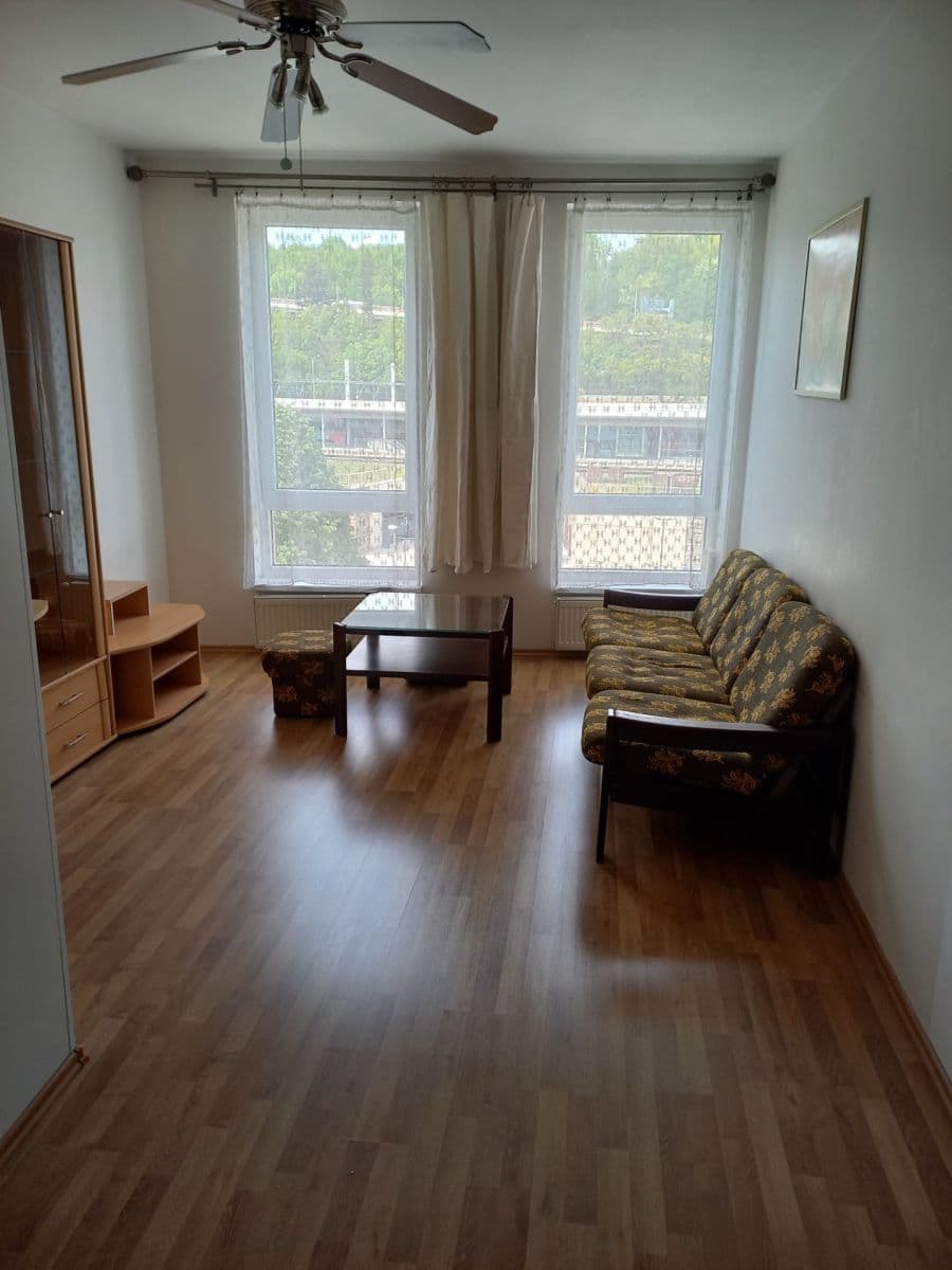 1 bedroom with open-plan kitchen flat to rent, 45 m², Pešlova, Prague, Prague 1 bedroom with open-plan kitchen flat to rent, 45 m², Pešlova, Prague, Prague