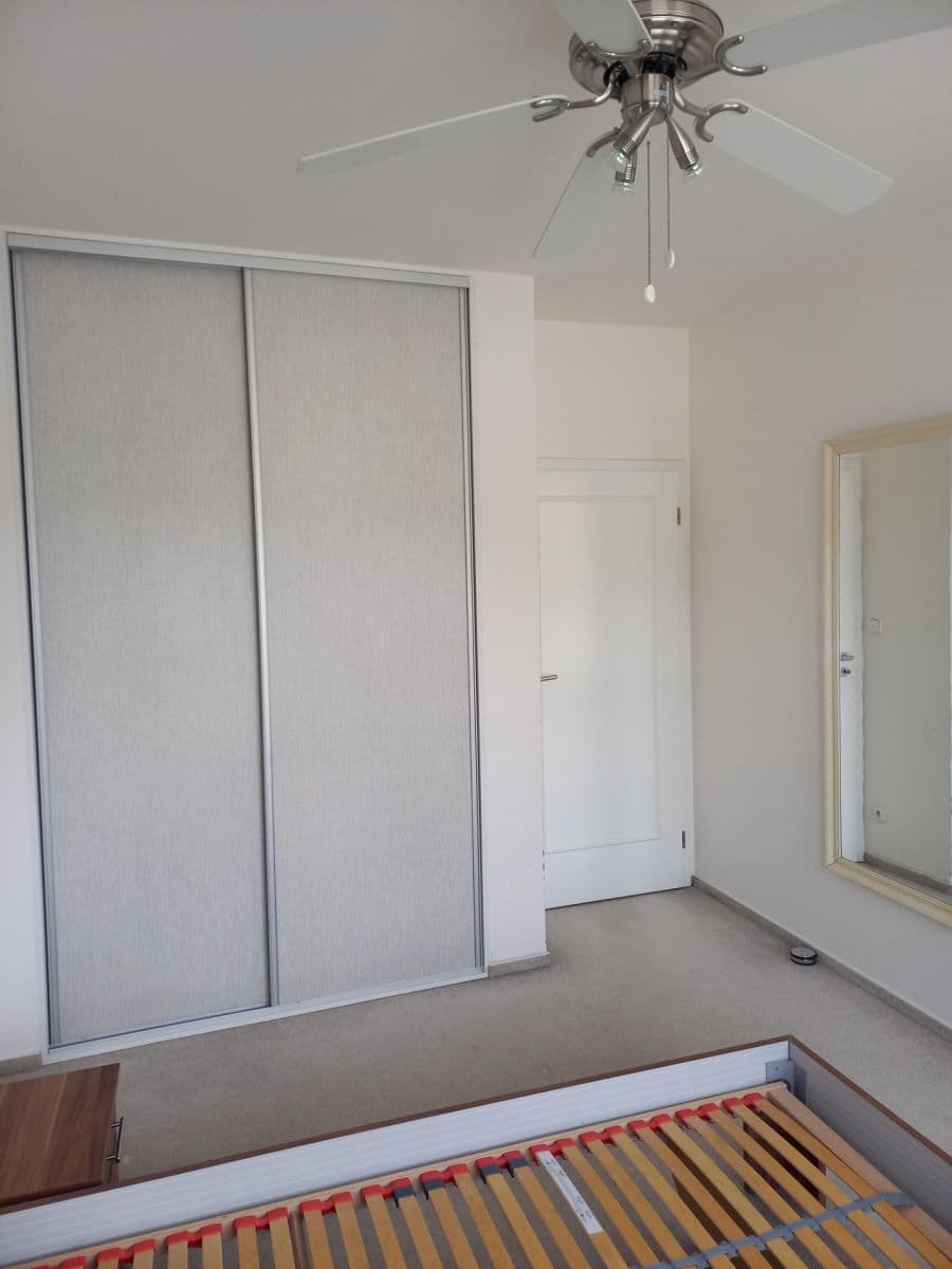 1 bedroom with open-plan kitchen flat to rent, 45 m², Pešlova, Prague, Prague 1 bedroom with open-plan kitchen flat to rent, 45 m², Pešlova, Prague, Prague