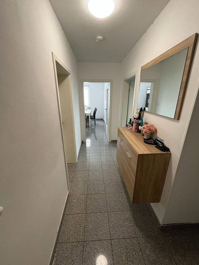 3 bedroom flat to rent, 69 m², Quettinger Str. 279, Leverkusen, North Rhine-Westphalia 3 bedroom flat to rent, 69 m², Quettinger Str. 279, Leverkusen, North Rhine-Westphalia