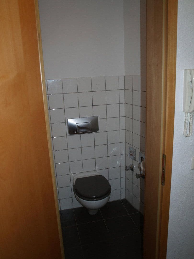 2 bedroom with open-plan kitchen flat to rent, 95 m², Weststr. 43, Chemnitz, Saxony 2 bedroom with open-plan kitchen flat to rent, 95 m², Weststr. 43, Chemnitz, Saxony