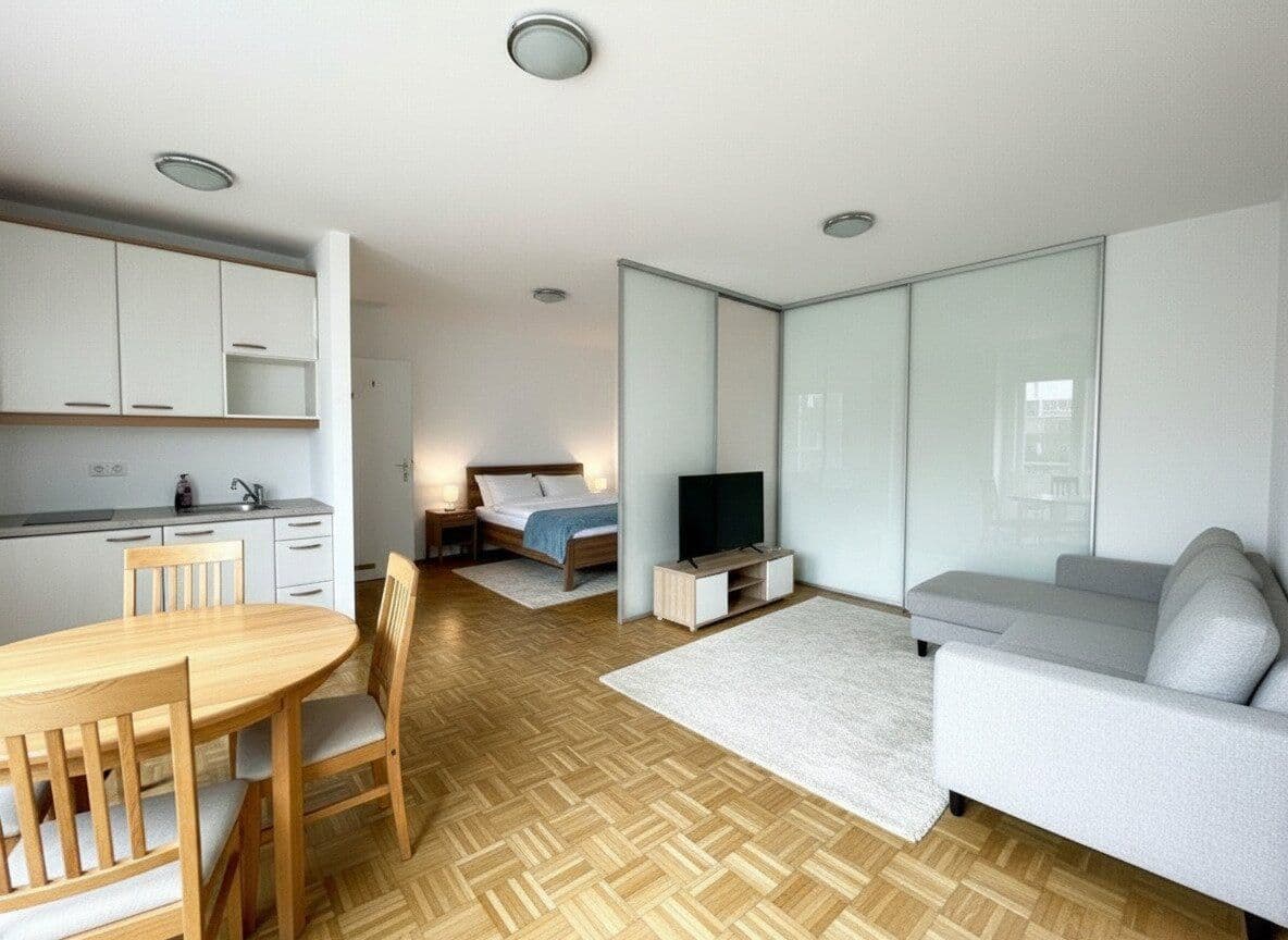 1 bedroom flat to rent, 35 m², Stolberggasse 42, Wien, Vienna 1 bedroom flat to rent, 35 m², Stolberggasse 42, Wien, Vienna