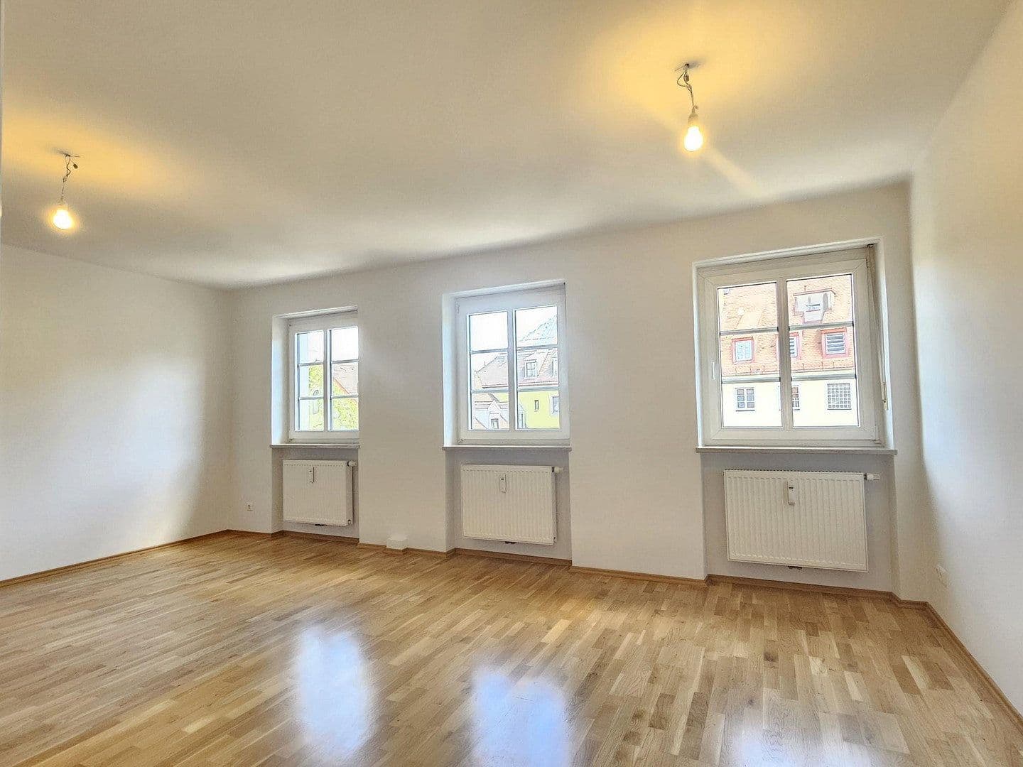 3 bedroom flat to rent, 92 m², Kreuzstraße 11, München, Bavaria 3 bedroom flat to rent, 92 m², Kreuzstraße 11, München, Bavaria