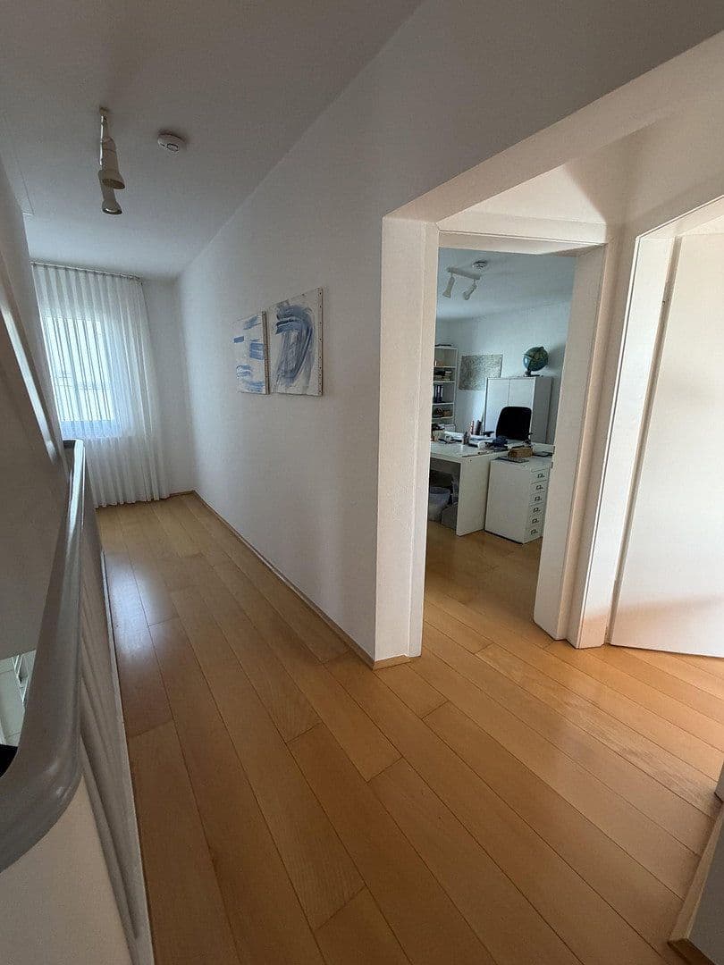 house to rent, 220 m², Ruhrstr. 34, Witten, North Rhine-Westphalia house to rent, 220 m², Ruhrstr. 34, Witten, North Rhine-Westphalia