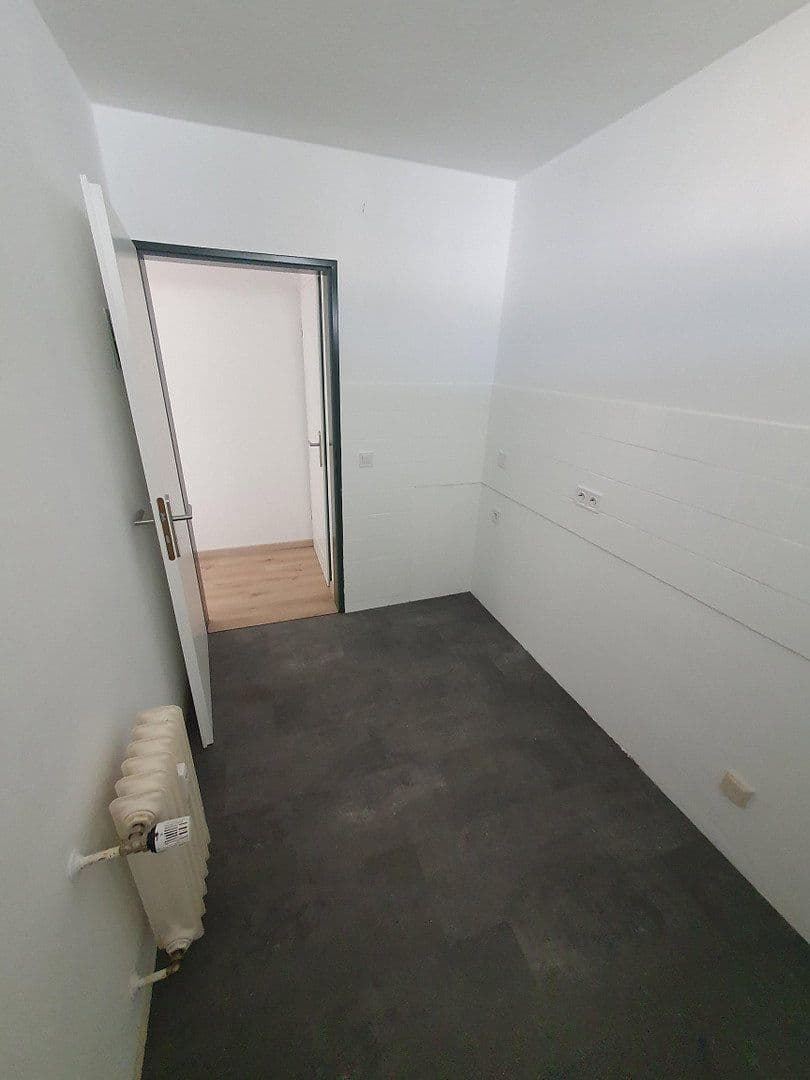 Studio flat to rent, 45 m², Stettiner Str. 1/3, Welzheim, Baden-Württemberg Studio flat to rent, 45 m², Stettiner Str. 1/3, Welzheim, Baden-Württemberg