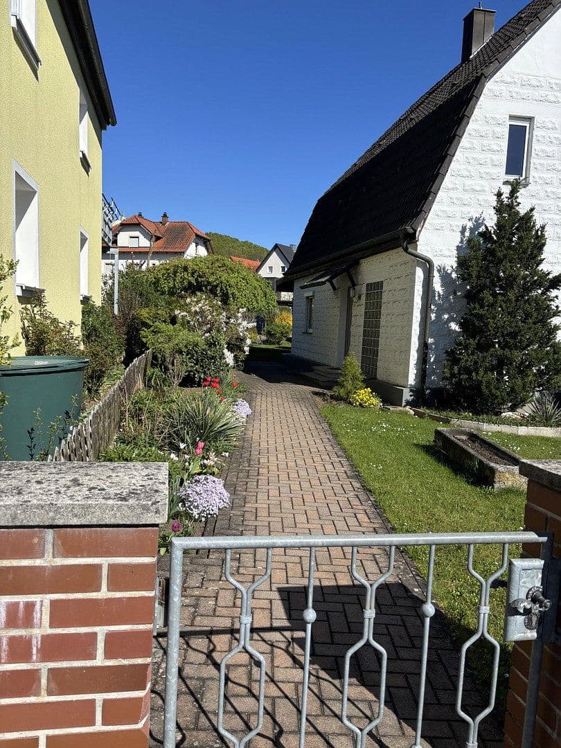 house for sale, 124 m², Asterstraße 4, Sulzbach-Rosenberg, Bavaria house for sale, 124 m², Asterstraße 4, Sulzbach-Rosenberg, Bavaria