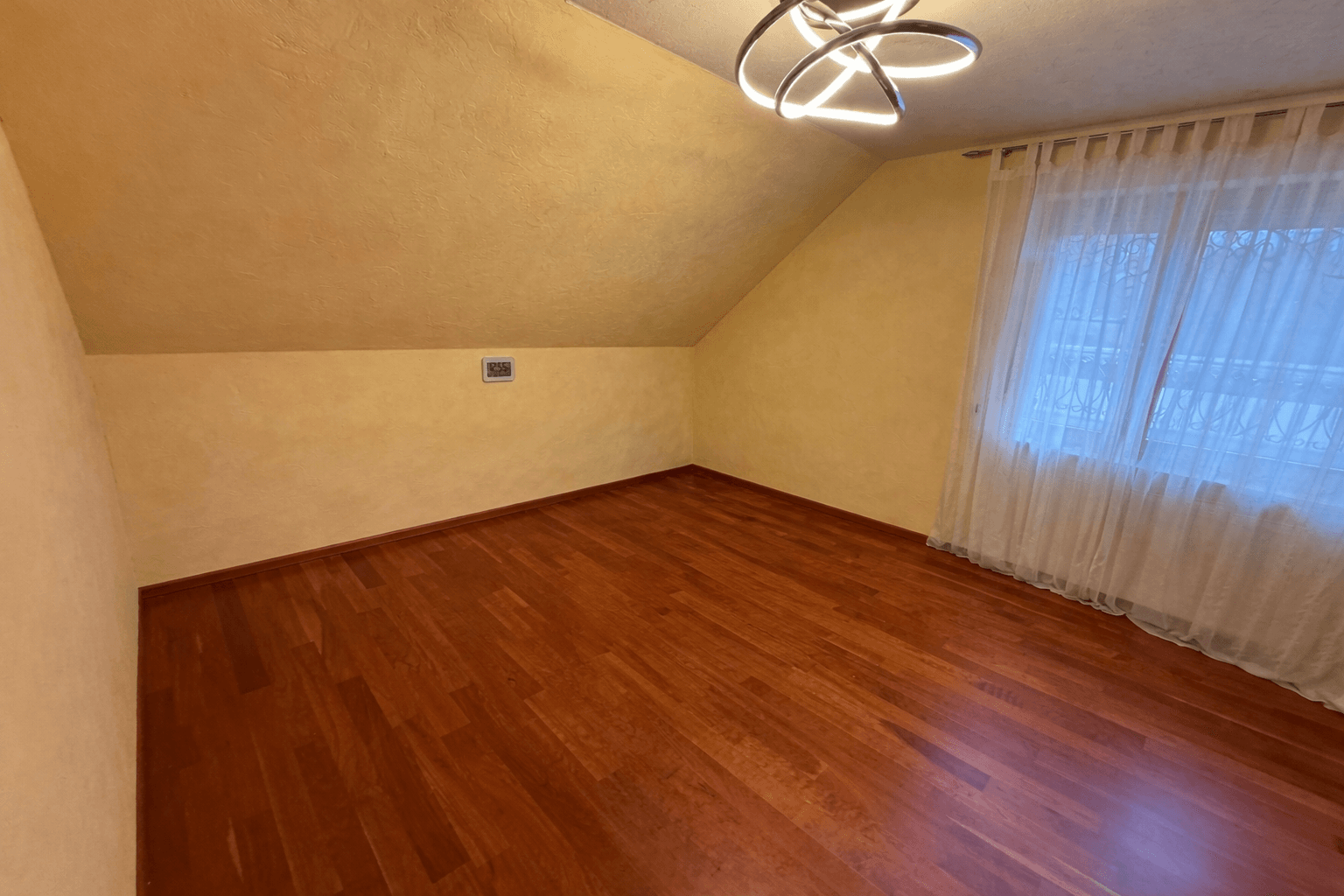 3 bedroom with open-plan kitchen flat for sale, 105 m², Bad Ditzenbach, Baden-Württemberg 3 bedroom with open-plan kitchen flat for sale, 105 m², Bad Ditzenbach, Baden-Württemberg