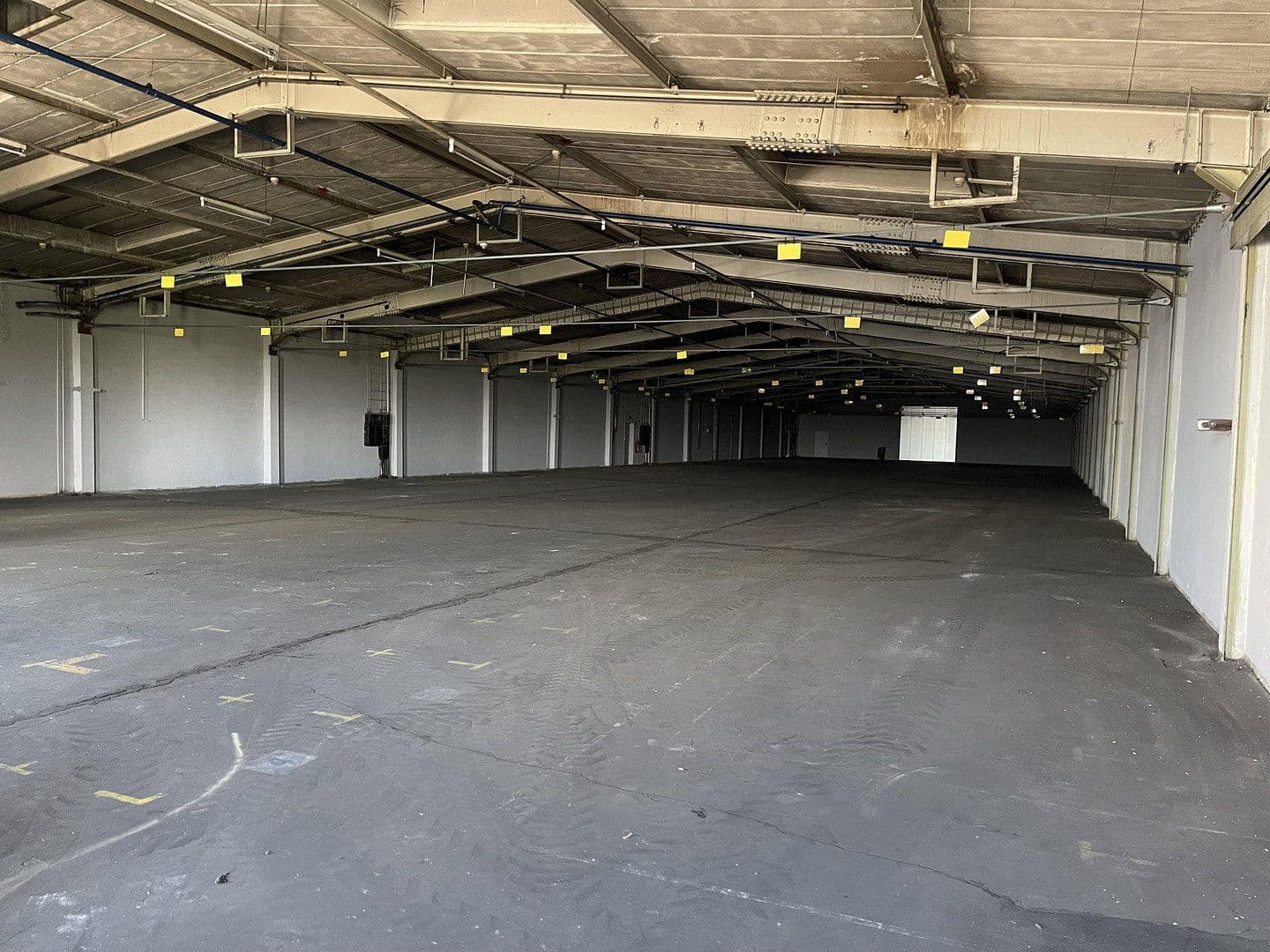 non-residential property to rent, 5,830 m², Im Gewerbepark 1, Hunderdorf, Bavaria non-residential property to rent, 5,830 m², Im Gewerbepark 1, Hunderdorf, Bavaria