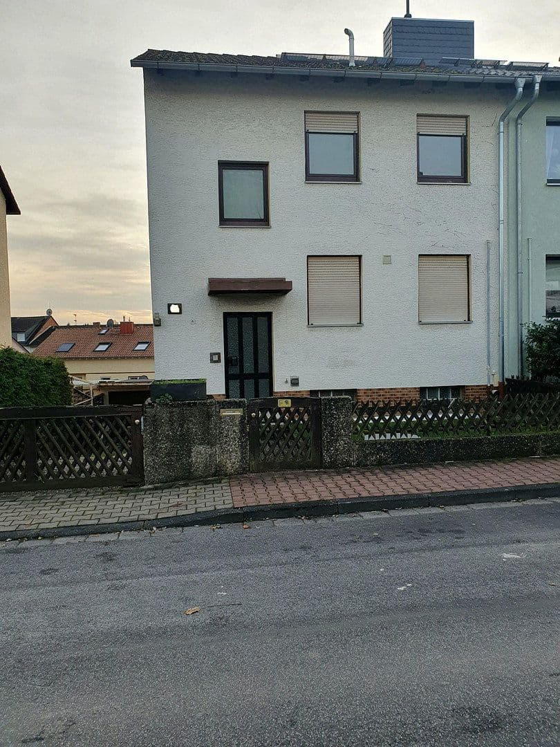 house for sale, 125 m², Bruchköbel, Hesse house for sale, 125 m², Bruchköbel, Hesse