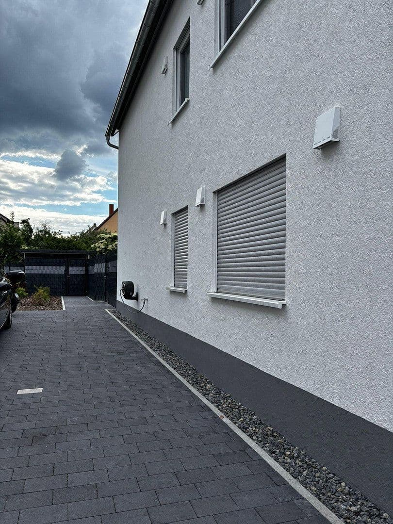 1 bedroom with open-plan kitchen flat to rent, 65 m², Kronau, Baden-Württemberg 1 bedroom with open-plan kitchen flat to rent, 65 m², Kronau, Baden-Württemberg