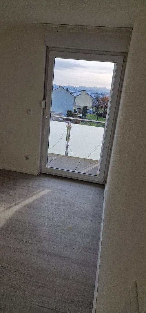 3 bedroom with open-plan kitchen flat for sale, 91 m², Friedrichshafen, Baden-Württemberg 3 bedroom with open-plan kitchen flat for sale, 91 m², Friedrichshafen, Baden-Württemberg