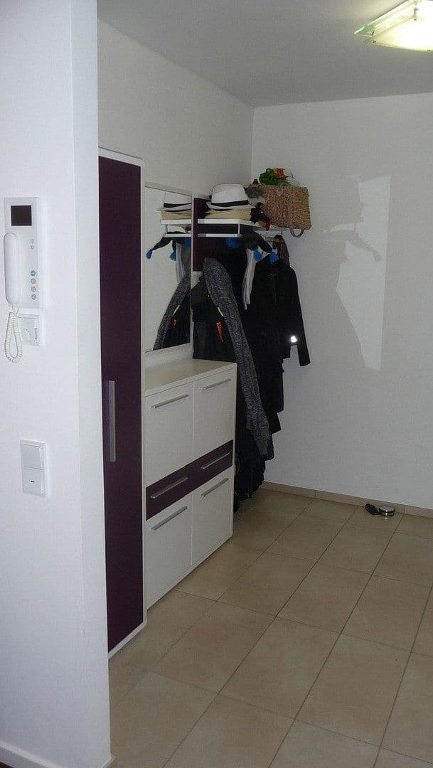 4 bedroom flat to rent, 124 m², Erlangen, Bavaria 4 bedroom flat to rent, 124 m², Erlangen, Bavaria