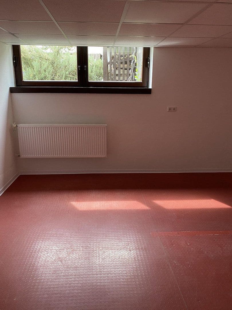 office to rent, 120 m², Stockstadt am Rhein, Hesse office to rent, 120 m², Stockstadt am Rhein, Hesse
