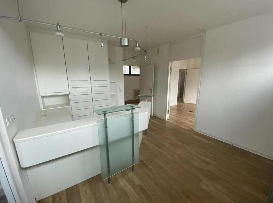 office to rent, 120 m², Stockstadt am Rhein, Hesse office to rent, 120 m², Stockstadt am Rhein, Hesse