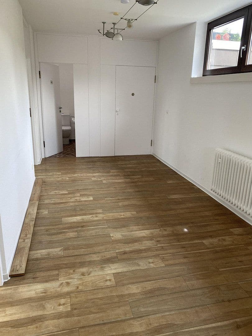 office to rent, 120 m², Stockstadt am Rhein, Hesse office to rent, 120 m², Stockstadt am Rhein, Hesse