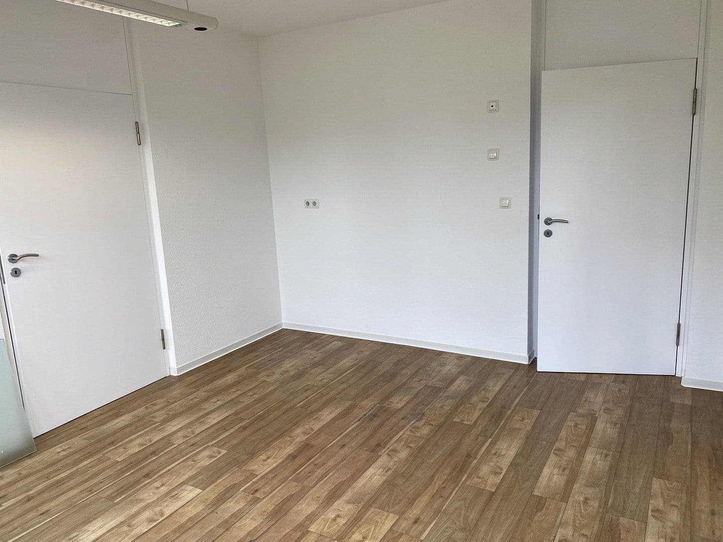 office to rent, 120 m², Stockstadt am Rhein, Hesse office to rent, 120 m², Stockstadt am Rhein, Hesse
