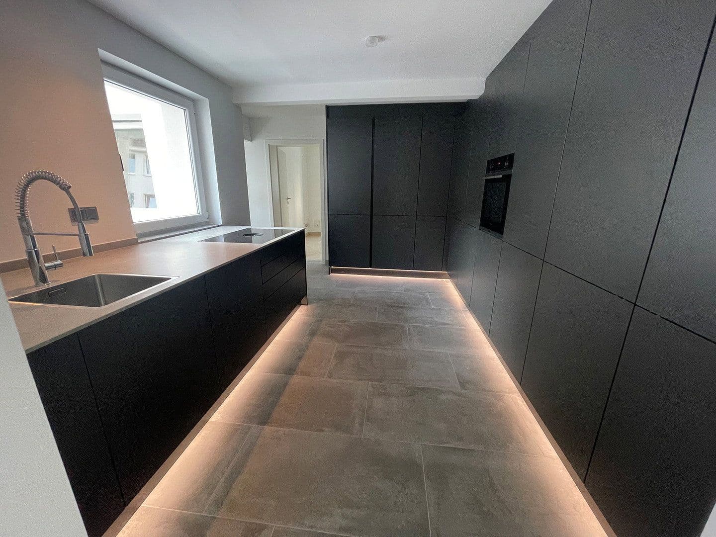 4 bedroom flat to rent, 100 m², Hanover, Lower Saxony 4 bedroom flat to rent, 100 m², Hanover, Lower Saxony
