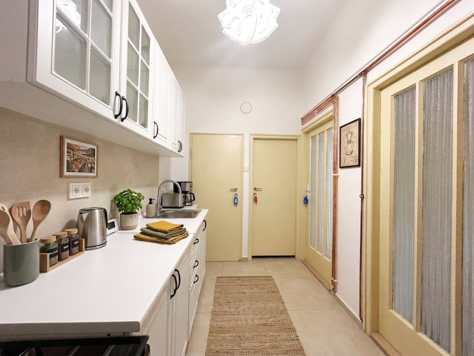 1 bedroom with open-plan kitchen flat to rent, 50 m², Vlastislavova, Prague, Prague 1 bedroom with open-plan kitchen flat to rent, 50 m², Vlastislavova, Prague, Prague