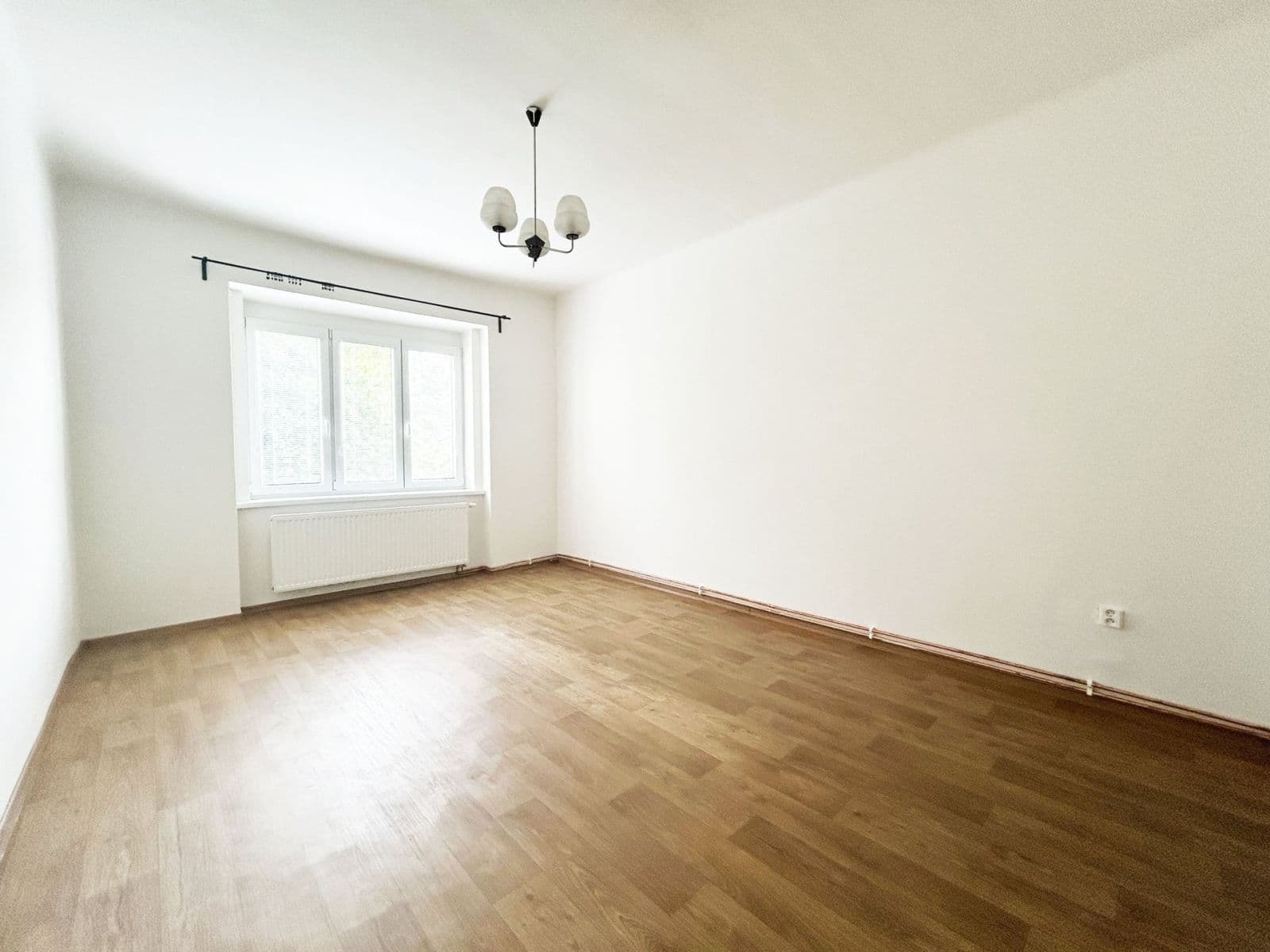 1 bedroom with open-plan kitchen flat to rent, 50 m², Vlastislavova, Prague, Prague 1 bedroom with open-plan kitchen flat to rent, 50 m², Vlastislavova, Prague, Prague