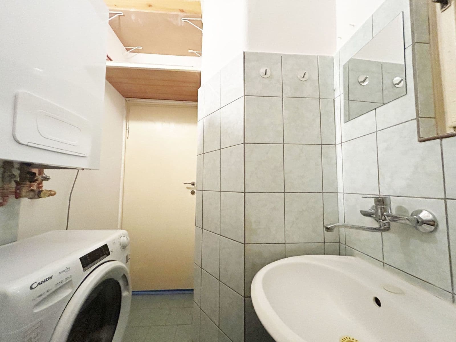 1 bedroom with open-plan kitchen flat to rent, 50 m², Vlastislavova, Prague, Prague 1 bedroom with open-plan kitchen flat to rent, 50 m², Vlastislavova, Prague, Prague