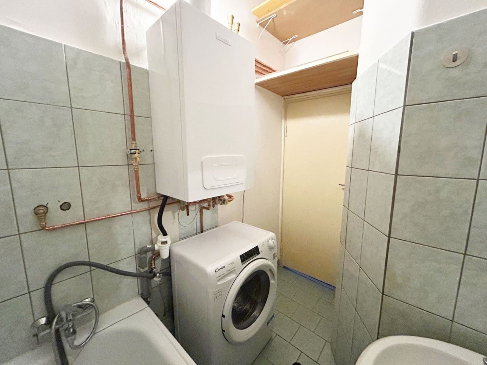 1 bedroom with open-plan kitchen flat to rent, 50 m², Vlastislavova, Prague, Prague 1 bedroom with open-plan kitchen flat to rent, 50 m², Vlastislavova, Prague, Prague