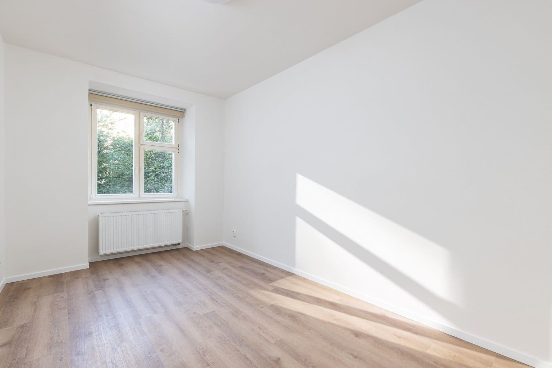 1 bedroom with open-plan kitchen flat to rent, 47 m², Baranova, Prague, Prague 1 bedroom with open-plan kitchen flat to rent, 47 m², Baranova, Prague, Prague