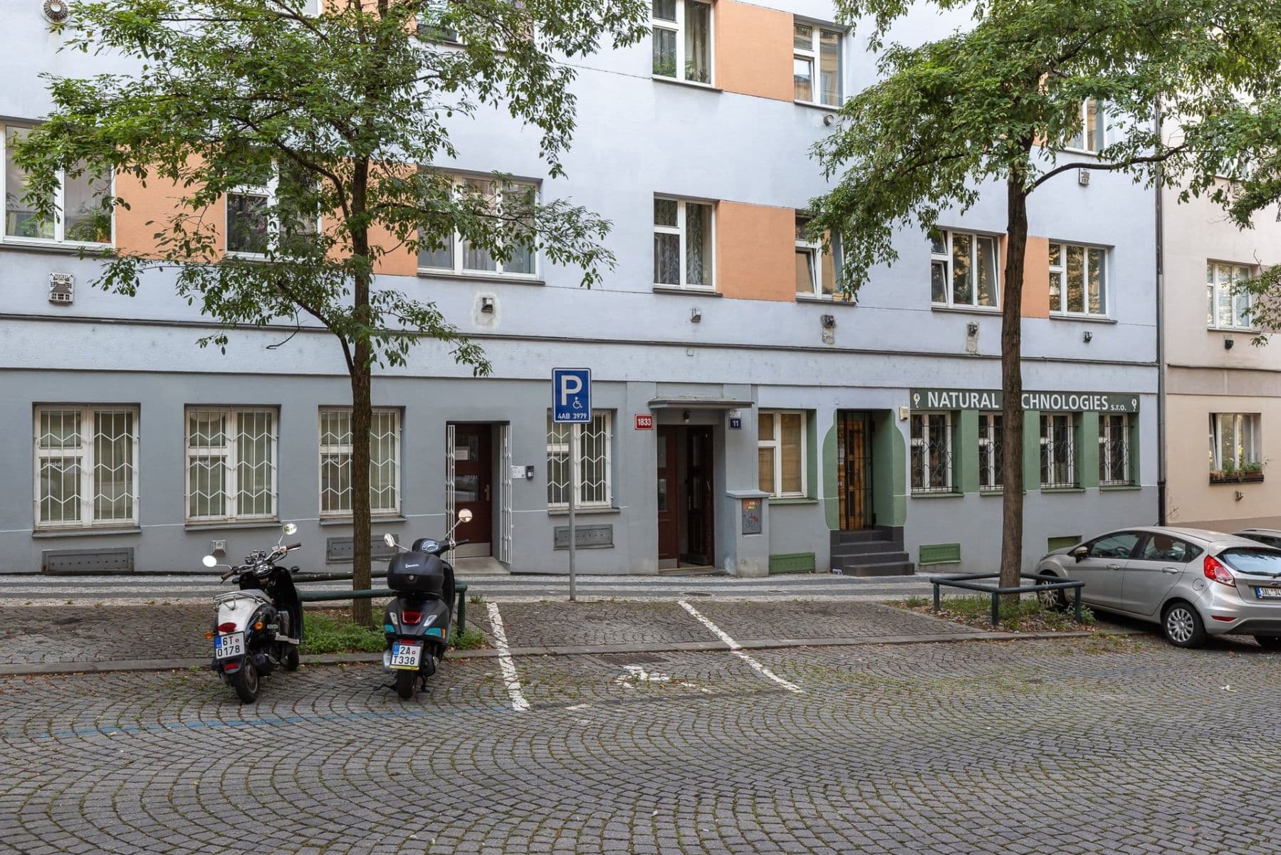 1 bedroom with open-plan kitchen flat to rent, 47 m², Baranova, Prague, Prague 1 bedroom with open-plan kitchen flat to rent, 47 m², Baranova, Prague, Prague