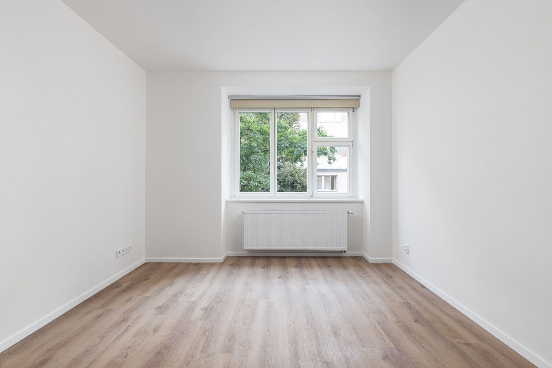1 bedroom with open-plan kitchen flat to rent, 47 m², Baranova, Prague, Prague 1 bedroom with open-plan kitchen flat to rent, 47 m², Baranova, Prague, Prague