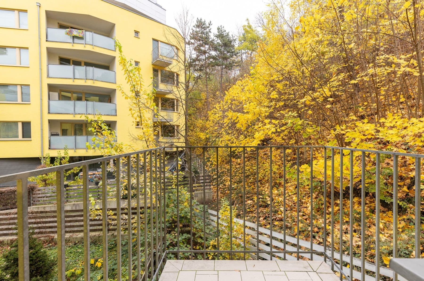 3 bedroom with open-plan kitchen flat to rent, 117 m², Jeseniova, Prague, Prague 3 bedroom with open-plan kitchen flat to rent, 117 m², Jeseniova, Prague, Prague