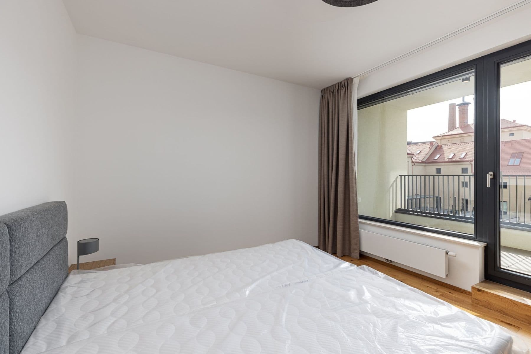 1 bedroom with open-plan kitchen flat to rent, 58 m², Mužíkova, Prague, Prague 1 bedroom with open-plan kitchen flat to rent, 58 m², Mužíkova, Prague, Prague