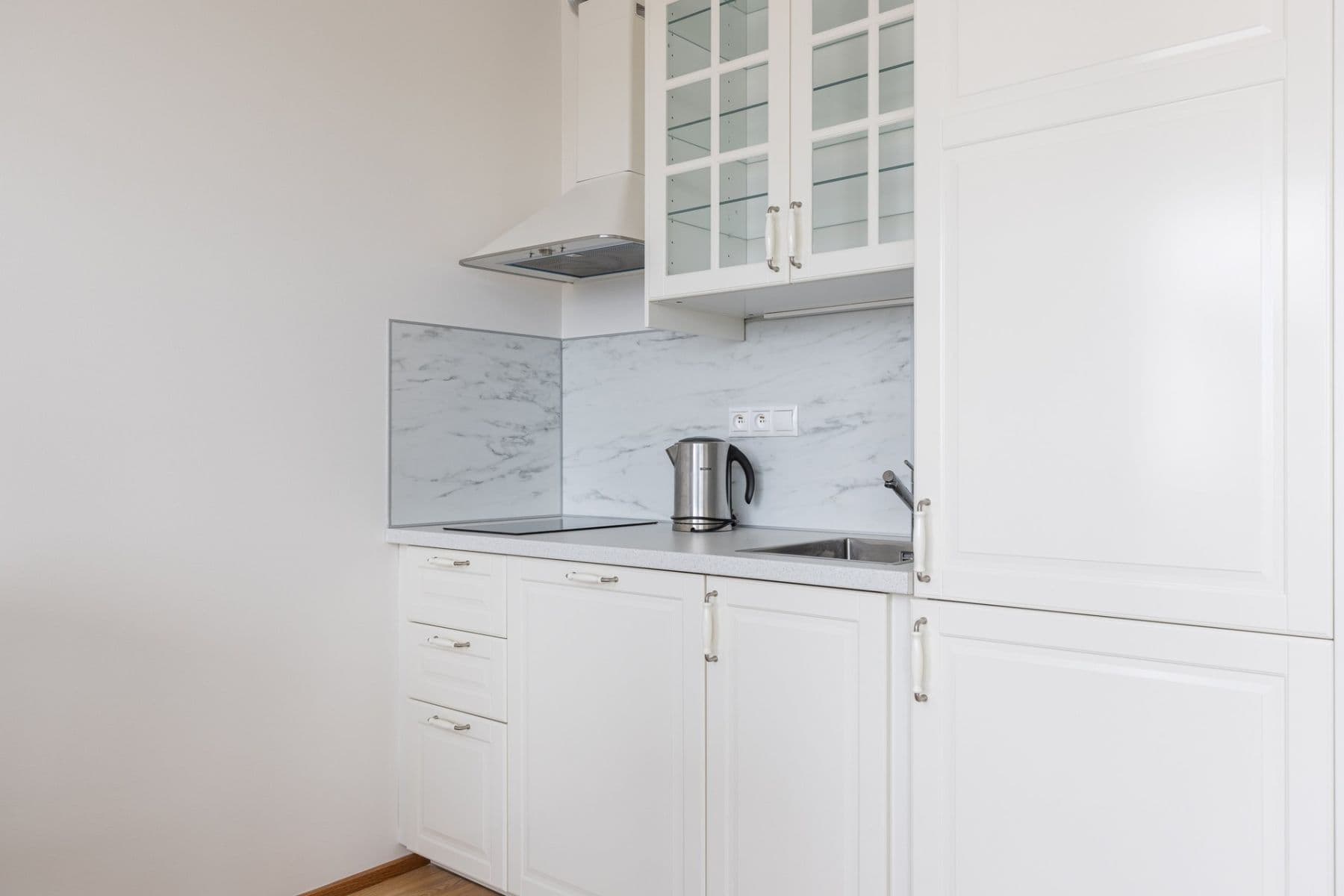 Studio flat to rent, 33 m², Toufarova, Prague, Prague Studio flat to rent, 33 m², Toufarova, Prague, Prague