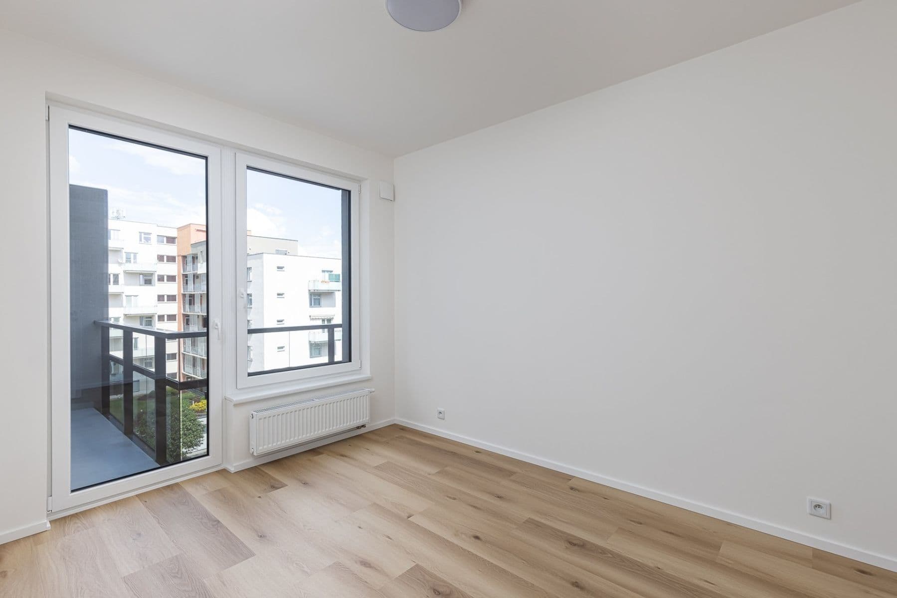 1 bedroom with open-plan kitchen flat to rent, 47 m², Hodkovická, Prague, Prague 1 bedroom with open-plan kitchen flat to rent, 47 m², Hodkovická, Prague, Prague