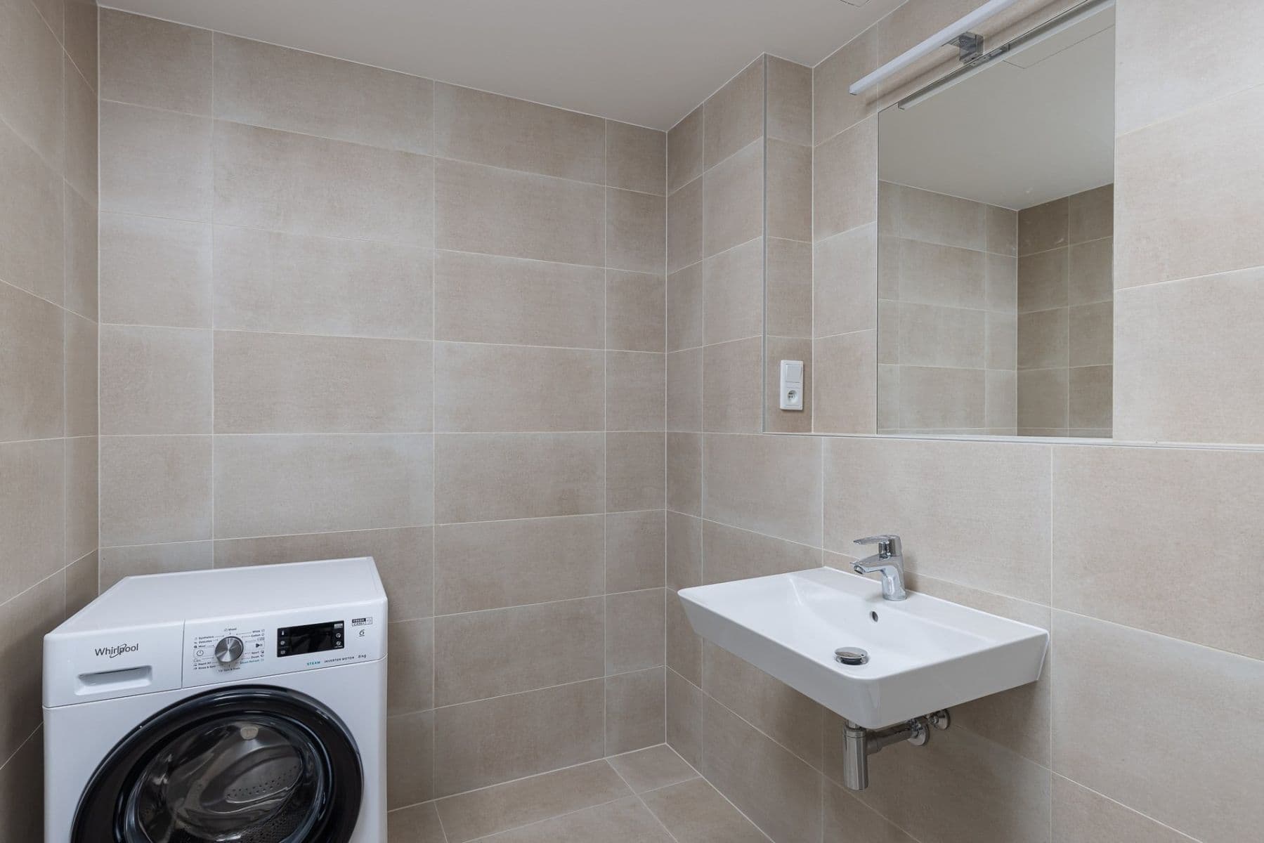 1 bedroom with open-plan kitchen flat to rent, 47 m², Hodkovická, Prague, Prague 1 bedroom with open-plan kitchen flat to rent, 47 m², Hodkovická, Prague, Prague