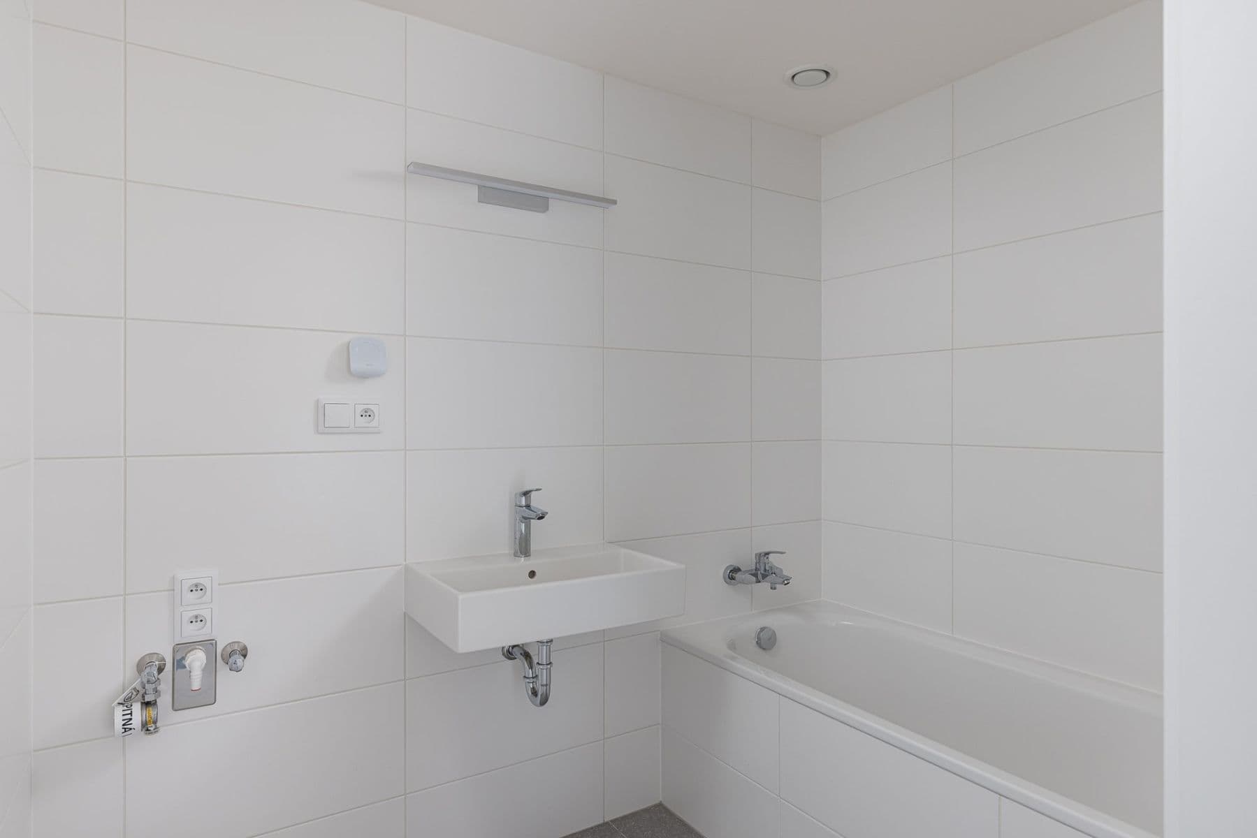 1 bedroom with open-plan kitchen flat to rent, 51 m², Kolmanova, Prague, Prague 1 bedroom with open-plan kitchen flat to rent, 51 m², Kolmanova, Prague, Prague