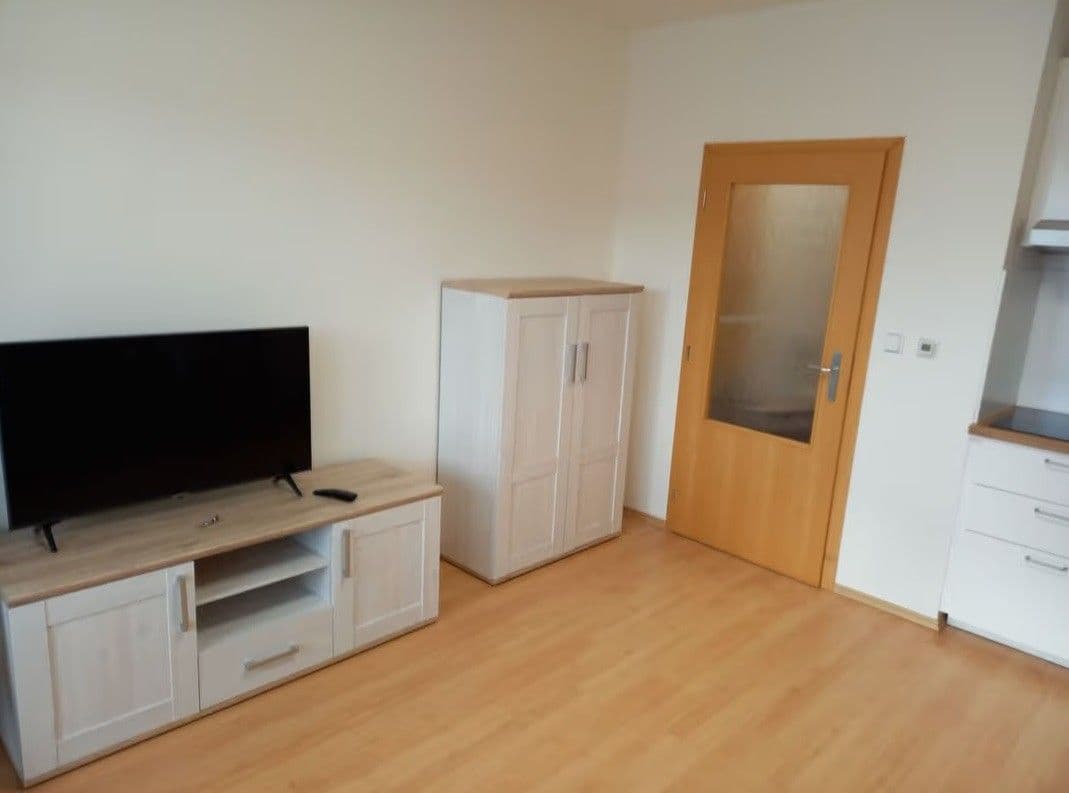 Studio flat for sale, 33 m², Nachová, Brno, Jihomoravský Region Studio flat for sale, 33 m², Nachová, Brno, Jihomoravský Region