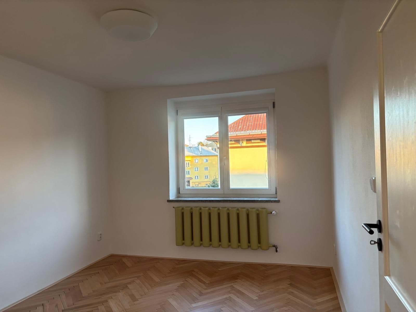 2 bedroom flat to rent, 50 m², Jiřího Wolkera, Rožnov pod Radhoštěm, Zlínský Region 2 bedroom flat to rent, 50 m², Jiřího Wolkera, Rožnov pod Radhoštěm, Zlínský Region