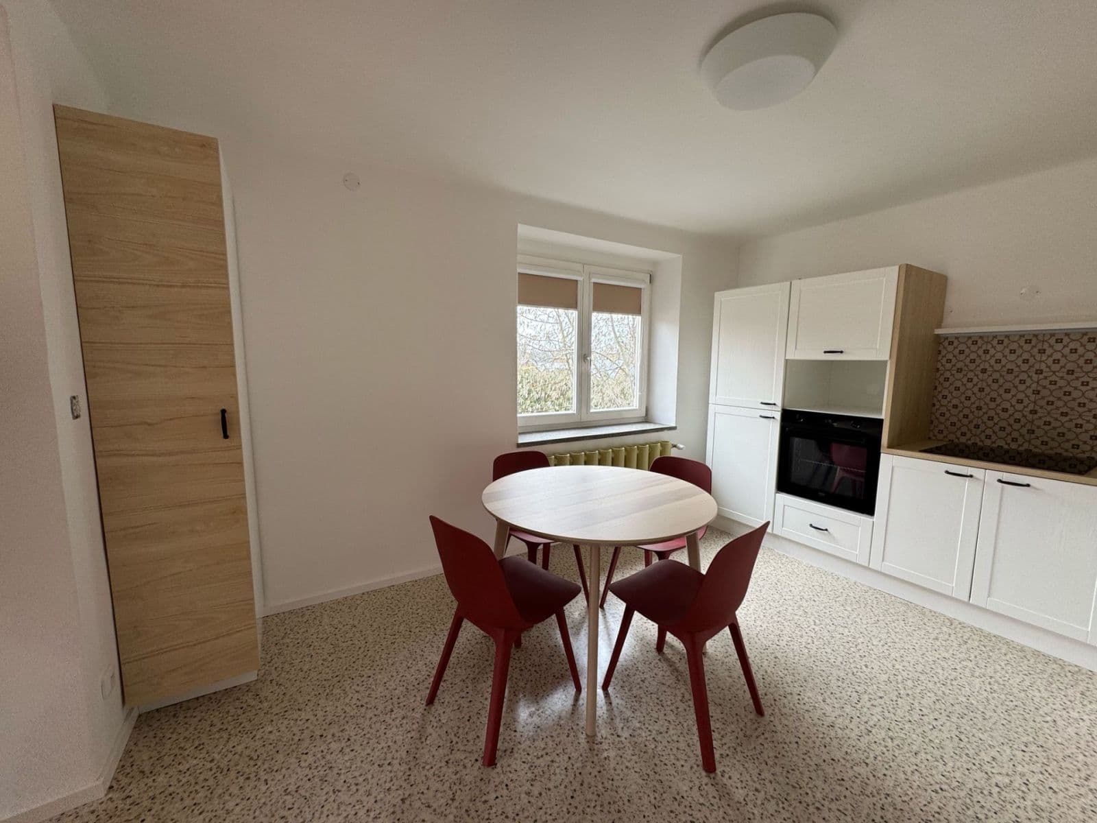 2 bedroom flat to rent, 50 m², Jiřího Wolkera, Rožnov pod Radhoštěm, Zlínský Region 2 bedroom flat to rent, 50 m², Jiřího Wolkera, Rožnov pod Radhoštěm, Zlínský Region