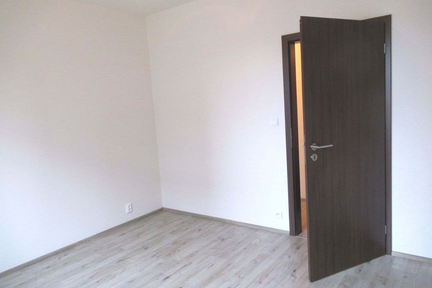 1 bedroom with open-plan kitchen flat to rent, 50 m², Chrudim, Pardubický Region 1 bedroom with open-plan kitchen flat to rent, 50 m², Chrudim, Pardubický Region
