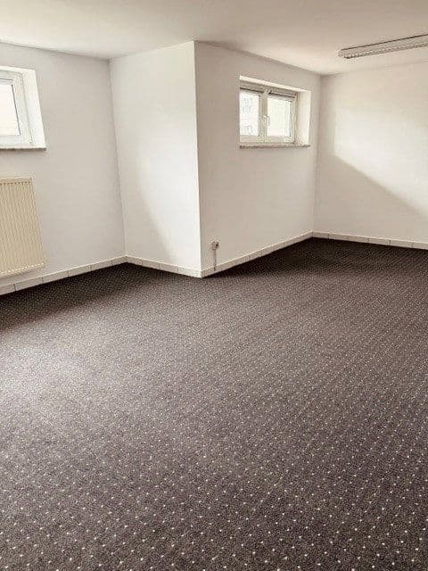 house to rent, 176 m², Kümmersbruck, Bavaria house to rent, 176 m², Kümmersbruck, Bavaria