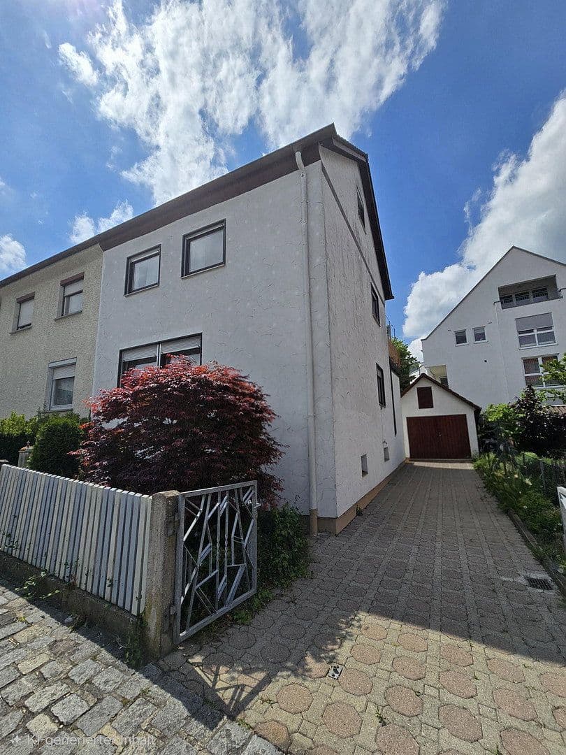 house for sale, 110 m², Ulm, Baden-Württemberg house for sale, 110 m², Ulm, Baden-Württemberg