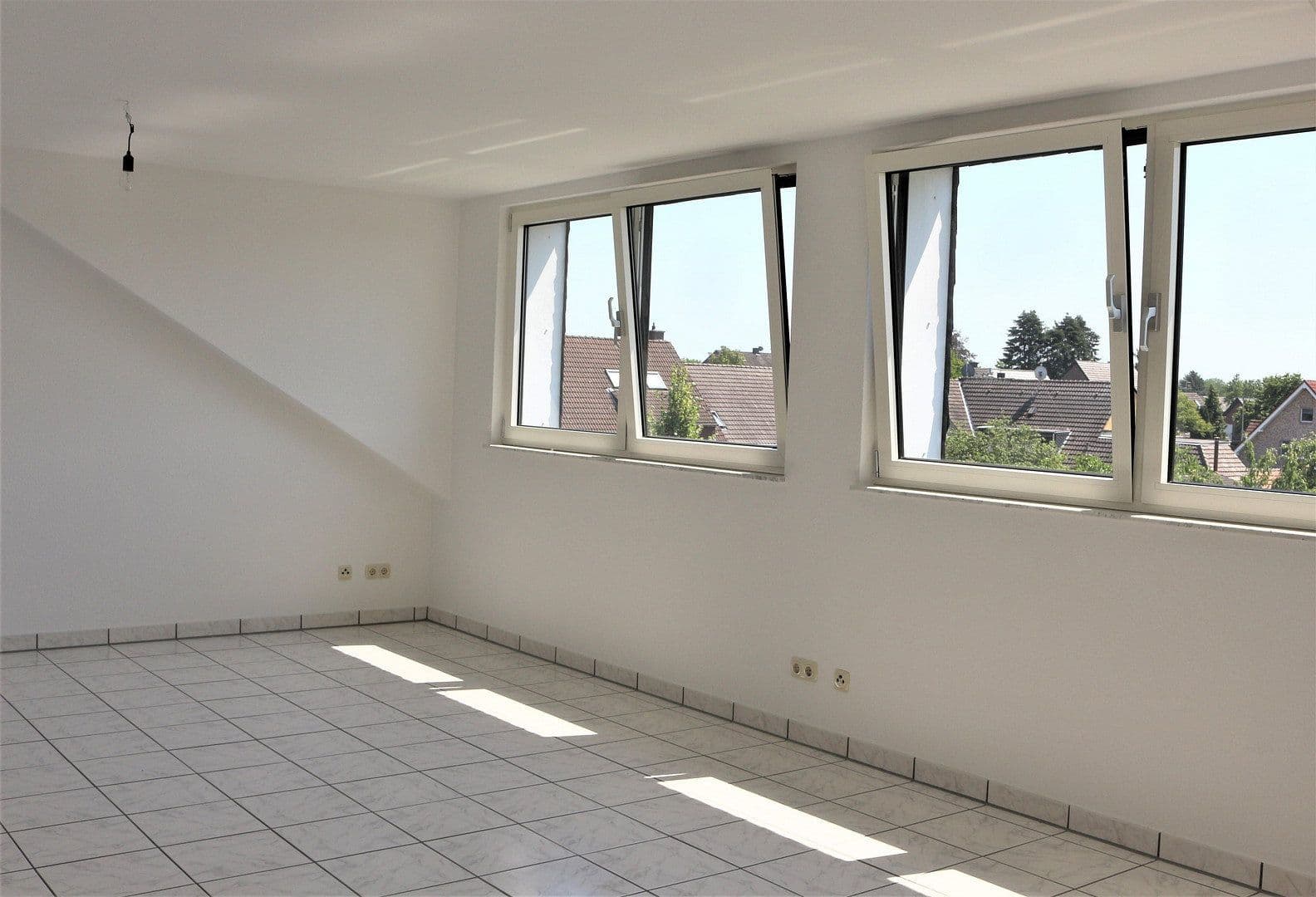 1 bedroom with open-plan kitchen flat to rent, 76 m², Dinslaken, North Rhine-Westphalia 1 bedroom with open-plan kitchen flat to rent, 76 m², Dinslaken, North Rhine-Westphalia