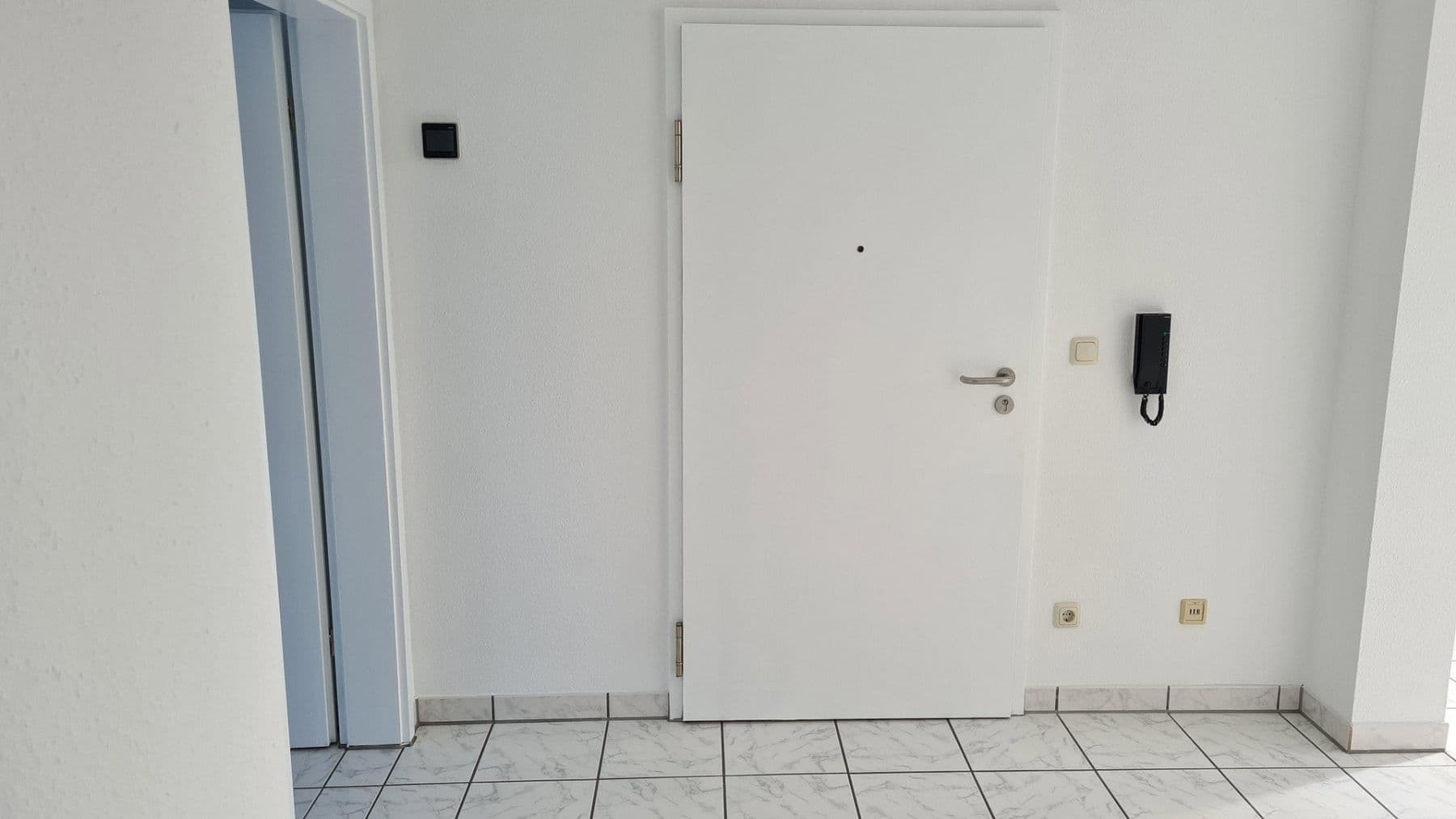 1 bedroom with open-plan kitchen flat to rent, 76 m², Dinslaken, North Rhine-Westphalia 1 bedroom with open-plan kitchen flat to rent, 76 m², Dinslaken, North Rhine-Westphalia