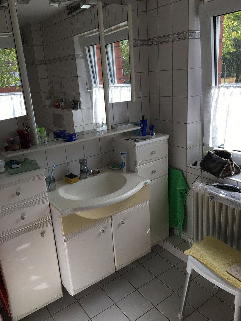 house for sale, 120 m², Kröscheweg 1, Obervieland - Kattenturm, Bremen house for sale, 120 m², Kröscheweg 1, Obervieland - Kattenturm, Bremen