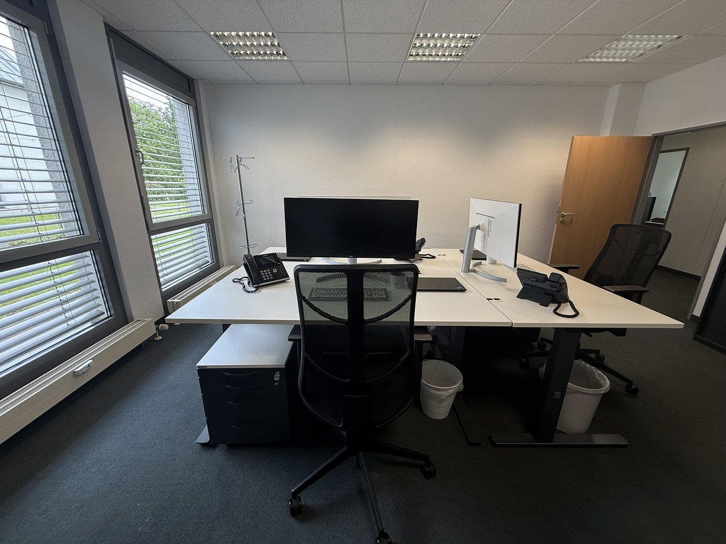 office to rent, 355 m², Angermunder Straße 126, Düsseldorf - Angermund, North Rhine-Westphalia office to rent, 355 m², Angermunder Straße 126, Düsseldorf - Angermund, North Rhine-Westphalia