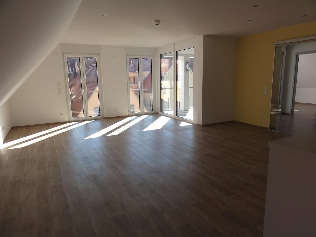 3 bedroom with open-plan kitchen flat for sale, 146 m², Ansbach, Bavaria 3 bedroom with open-plan kitchen flat for sale, 146 m², Ansbach, Bavaria