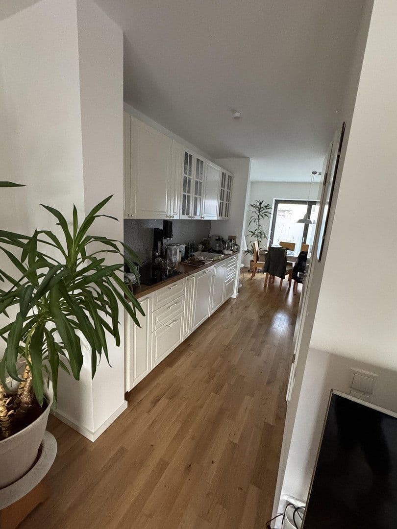 3 bedroom with open-plan kitchen flat to rent, 139 m², Dorfaue 3a, Oberkrämer, Brandenburg 3 bedroom with open-plan kitchen flat to rent, 139 m², Dorfaue 3a, Oberkrämer, Brandenburg