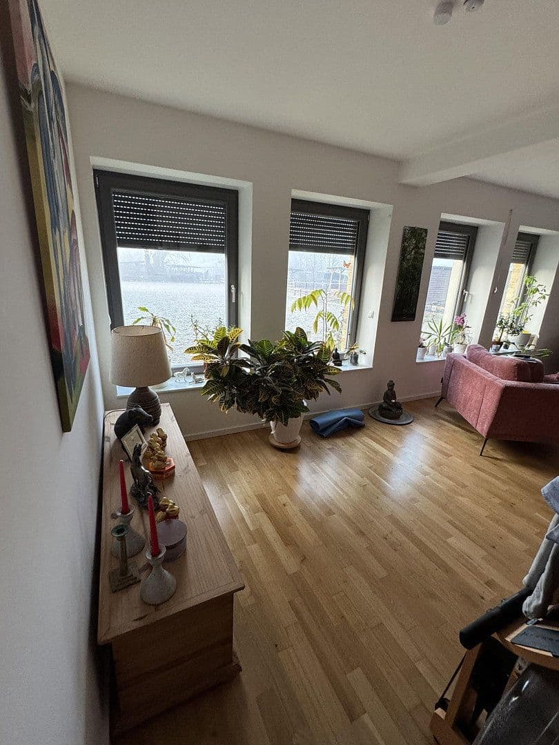 3 bedroom with open-plan kitchen flat to rent, 139 m², Dorfaue 3a, Oberkrämer, Brandenburg 3 bedroom with open-plan kitchen flat to rent, 139 m², Dorfaue 3a, Oberkrämer, Brandenburg